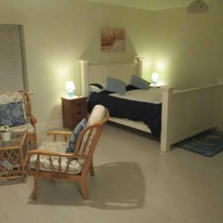 The Willow Room Ashford Экстерьер фото