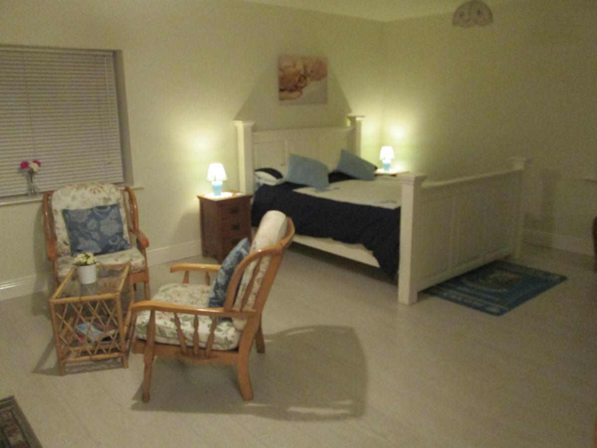 The Willow Room Ashford Экстерьер фото